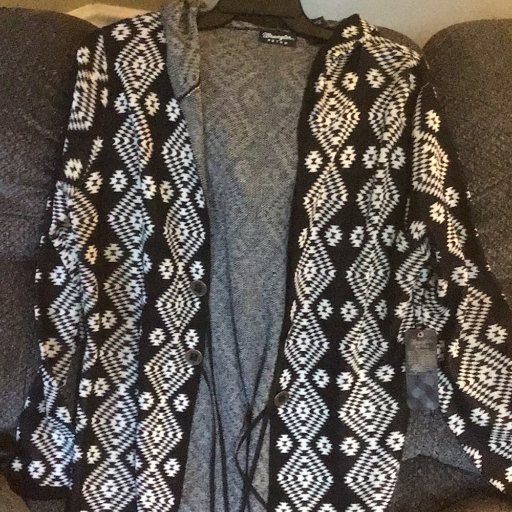 Woman’s Wrangler Retro Hooded Sweater